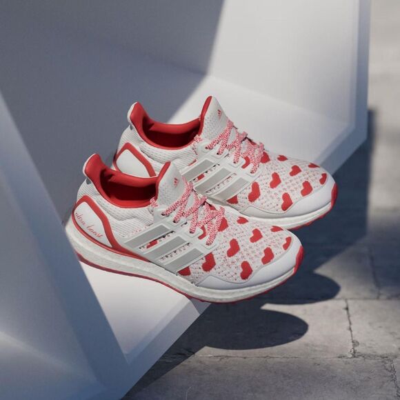 6W - [NEW] Women's adidas UltraBoost 1.0 Running Shoes 'Valentine Day' JR5845 - Picture 4 of 8